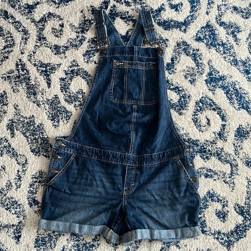Gap maternity, overalls, size large